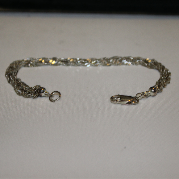 Vintage Silver Tone Bracelet - Picture 3 of 3